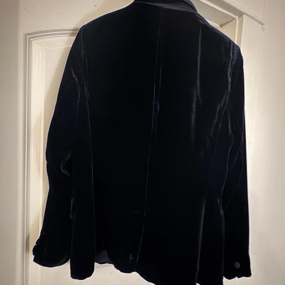 Joie Velvet and Satin Women's Blazer Pant set - Picture 13 of 13
